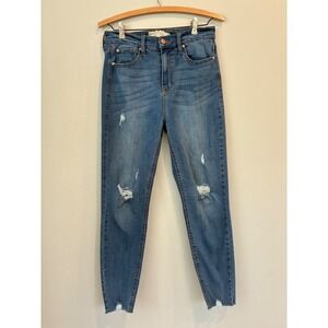 Altar'd State Distressed Cropped Ankle Jeans - Medium Blue